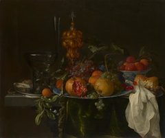 Still life with fruit by Jan Davidsz. de Heem