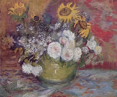 Stilleben mit Rosen und Sonnenblumen by Vincent van Gogh