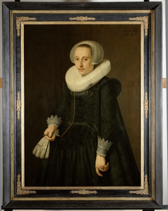 Portrait of a woman by Nicolaes Eliaszoon Pickenoy