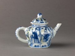 Small covered wine pot or teapot by Anonymous