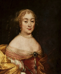 Portrait of a lady with pearls. by Anonymous