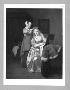 Zwei Frauen bei der Toilette (Dame mit Magd) by Jacob Ochtervelt